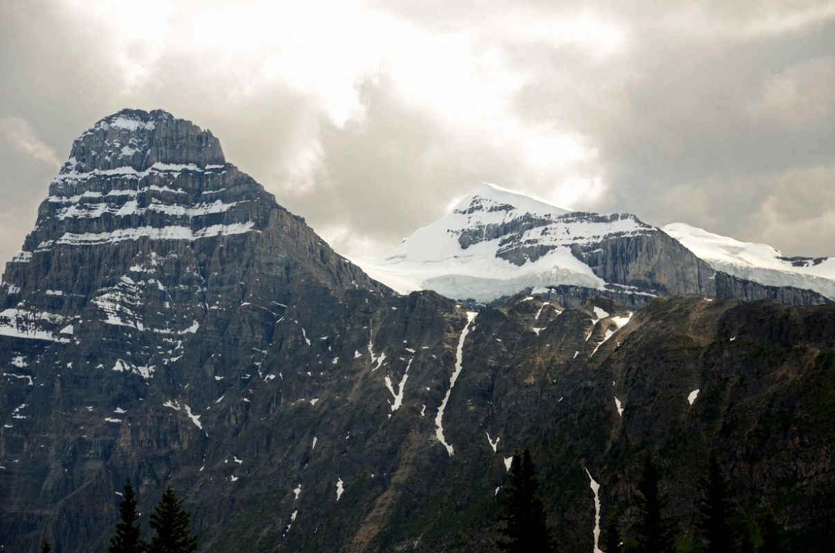 16-S Mount Chephren and White Pyramid In Summer From Icefields Parkway